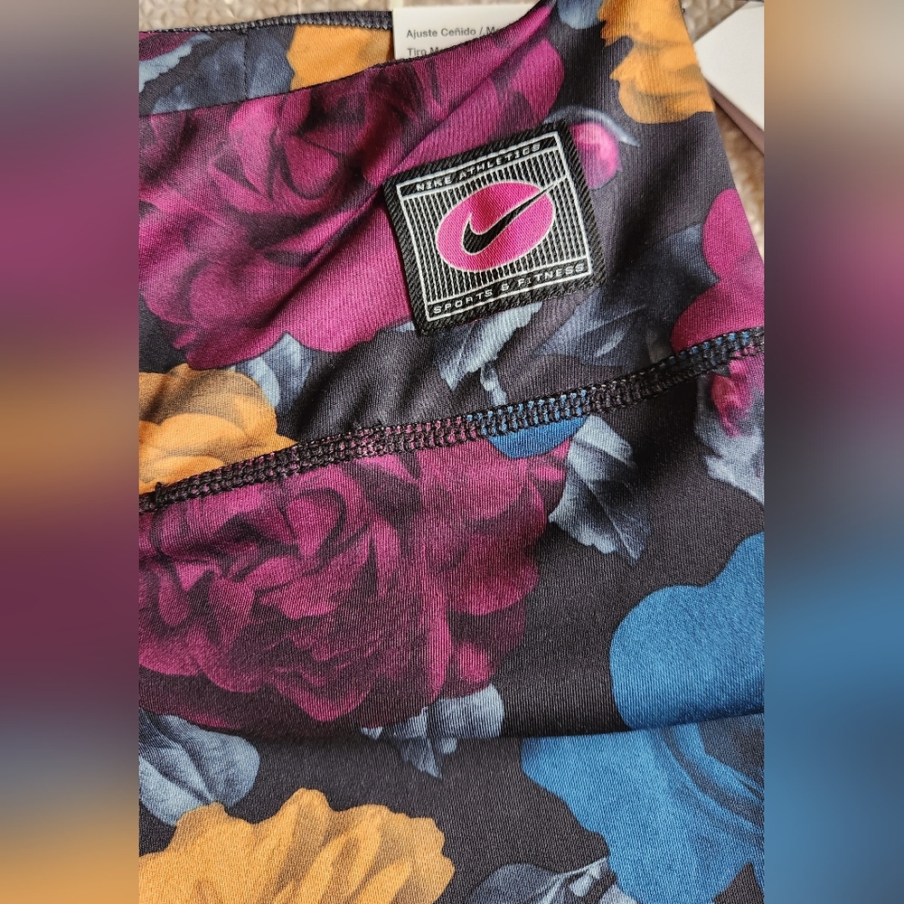Nike Women's One lcon Shorts. - Picture 7 of 13